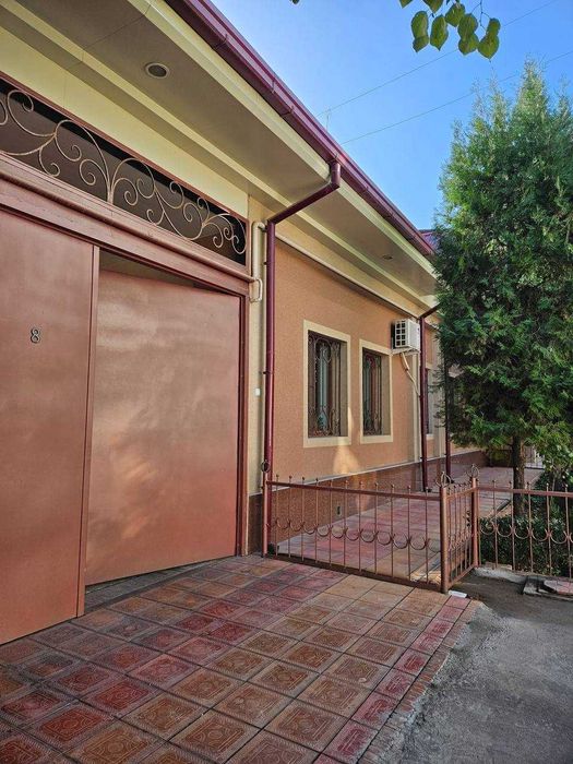 ПРОДАЕТСЯ УЧАСТОК на Улмаса Умарбекова 5,3 соток 7 комнат