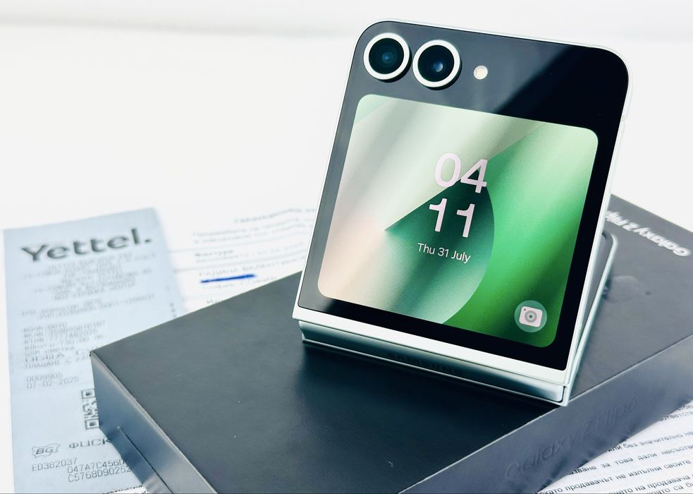 KATO НОВ! Samsung Galaxy Z Flip 6 5G 256GB 12RAM Mint 3г. Гаранция!