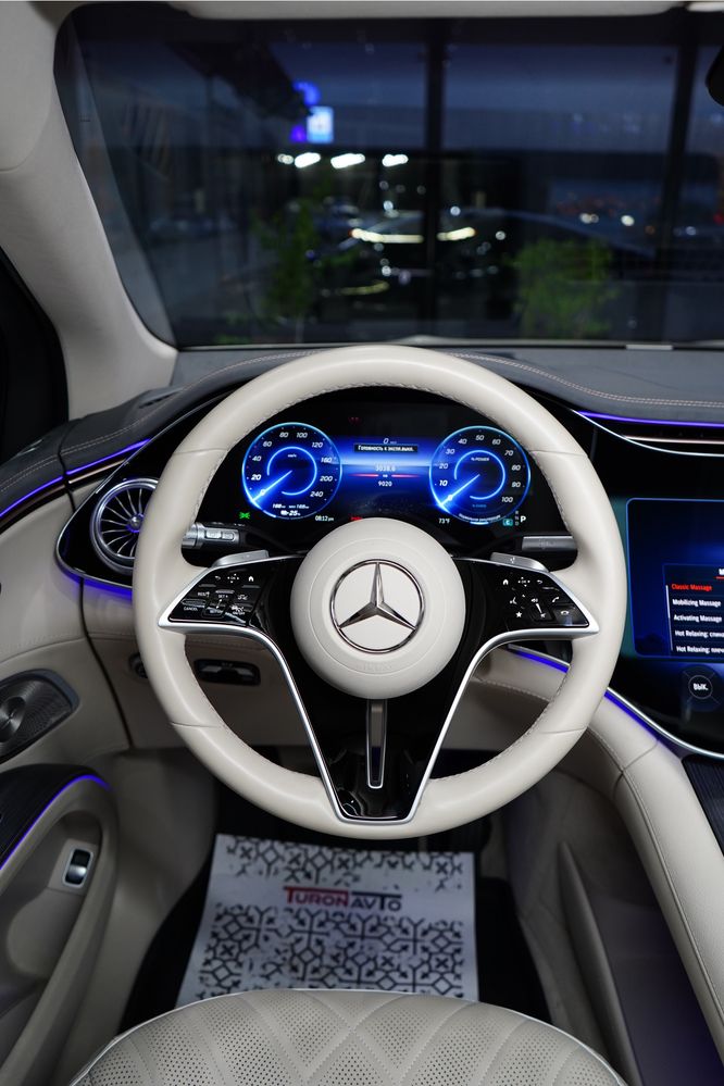 Mercedes Benz EQS580 SUV
