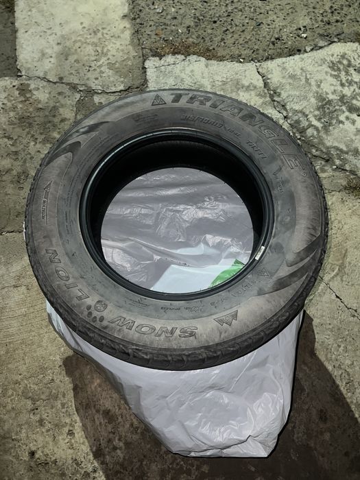 Продам покрышки 4 шт липучка сост хорошый