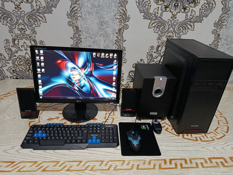 Kompyuter damashniy arzon sotiladi. Komplekt