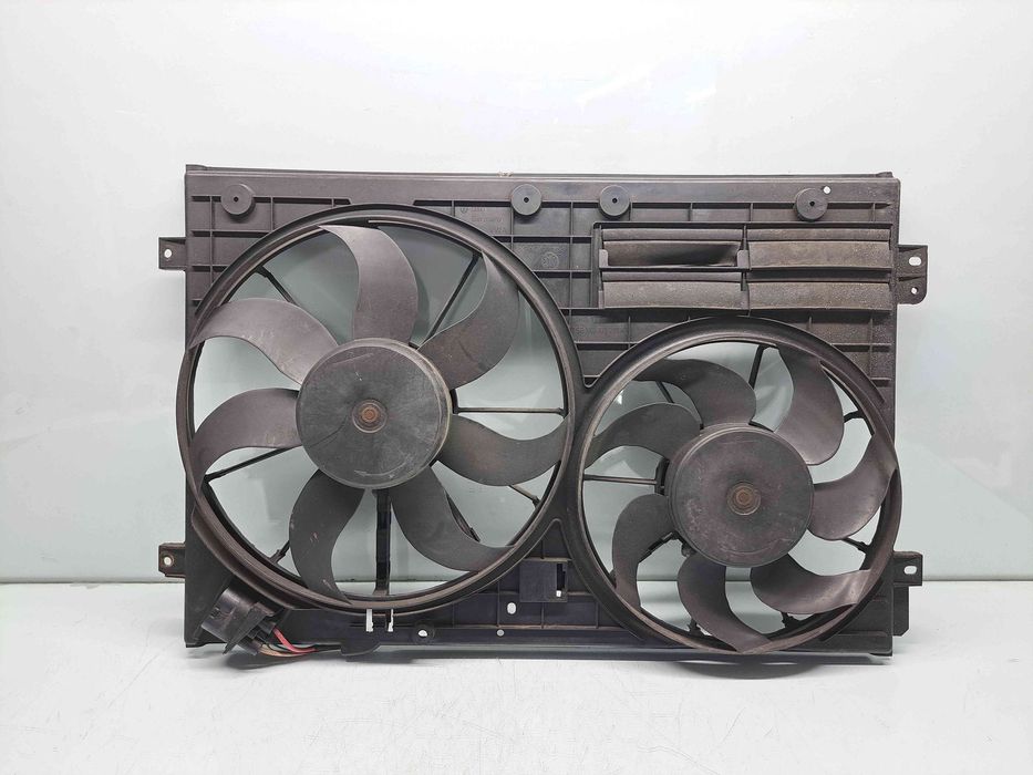 Electroventilator Volkswagen Passat B7 (362) [Fabr 2010-2014] 1K012120