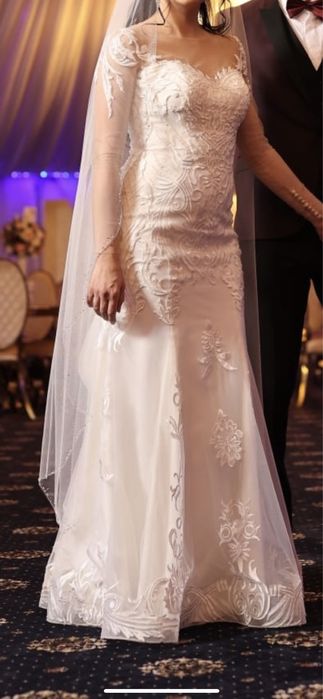 Vand rochie de mireasa