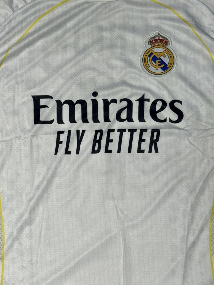 Compleu fotbal Real Madrid - Vini Jr (25-26)
