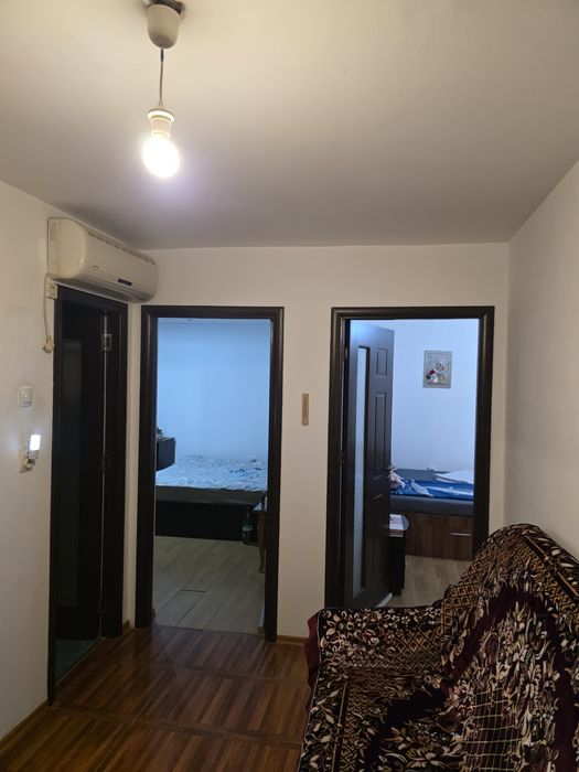 Proprietar vand apartament cu 2 camere