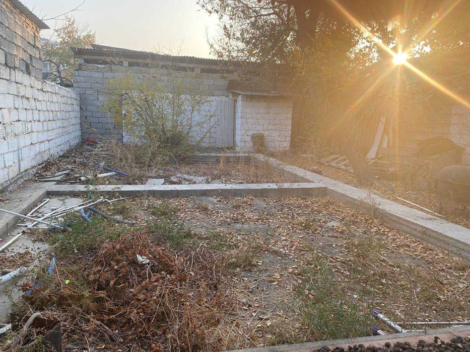 3,3 сот, , 8та хона, Самарканд ш.Жомбой кўч 13-уй. 48 мактаб, Вокзал