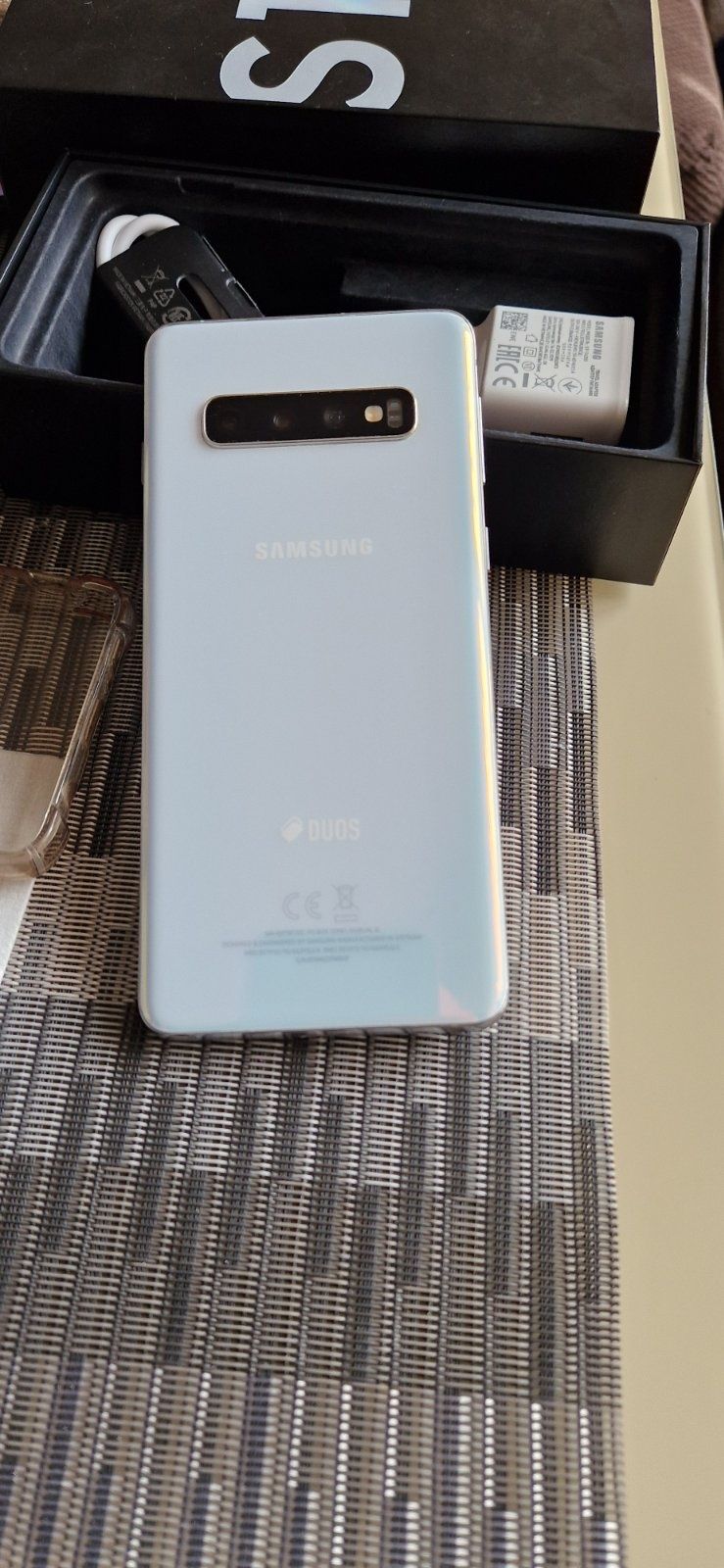 Samsung Galaxy S10