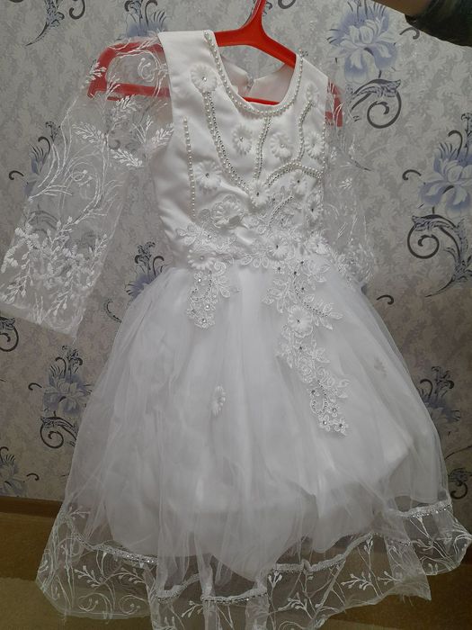 Белое платье для девочек