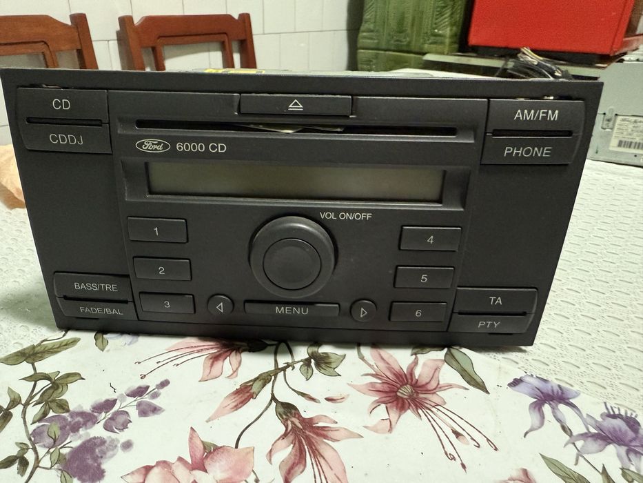 Radio Ford Functional