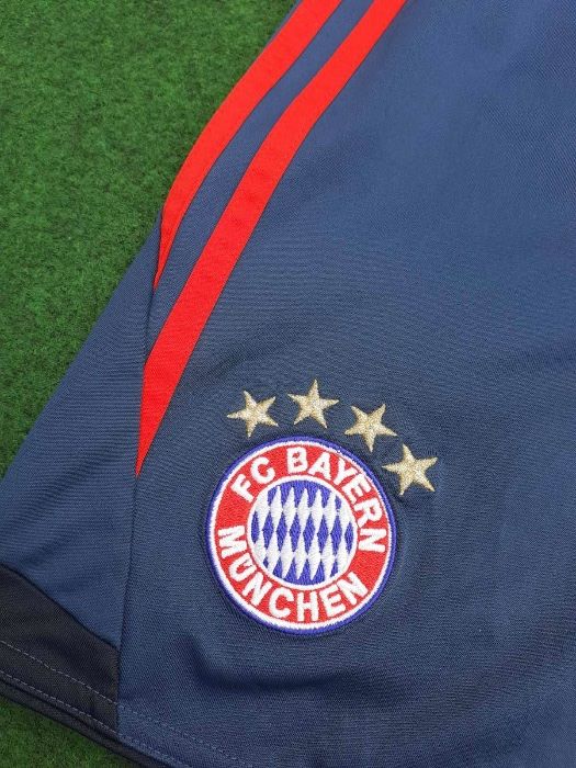 Детски къси спортни шорти на - Bayern Munich - Adidas