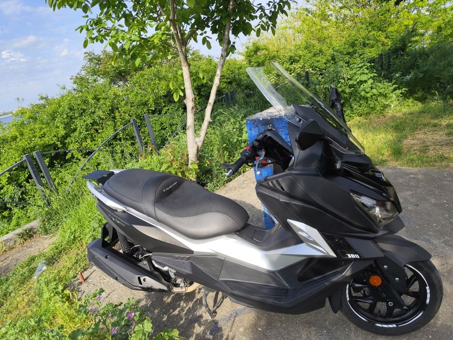 Sym cruisym 300 vând urgent!