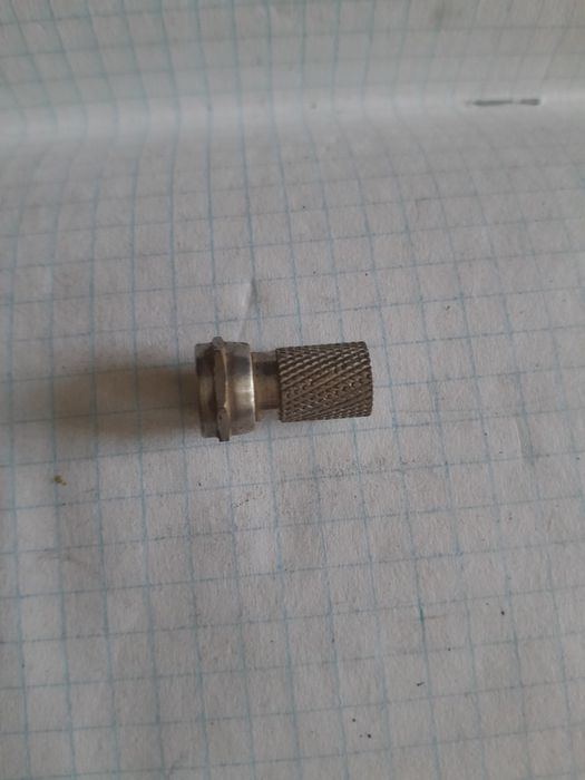 Конектор коннектор conector наконечник насадка на кабель спутниковый 2