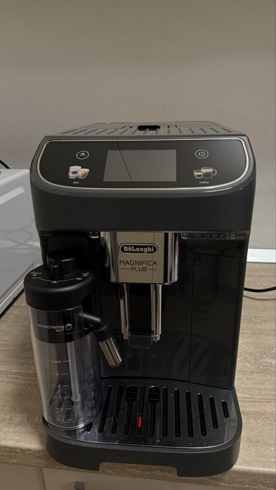 Espressor automat De’Longhi Magnifica PLUS ECAM