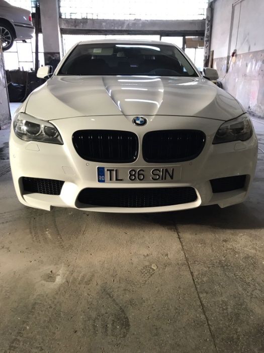 Grile Negre BMW Seria 5 F10 F11 Negru Lucios