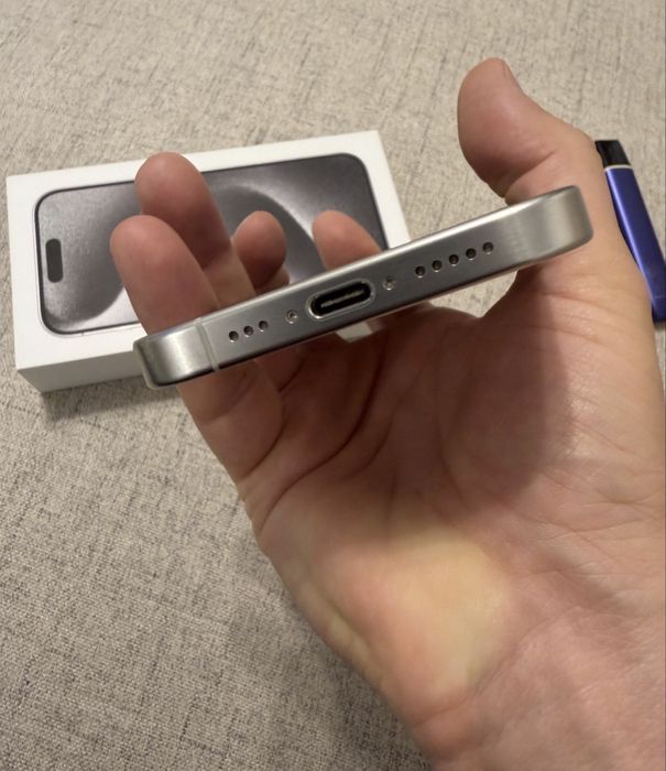 telefon Iphone 15 pro