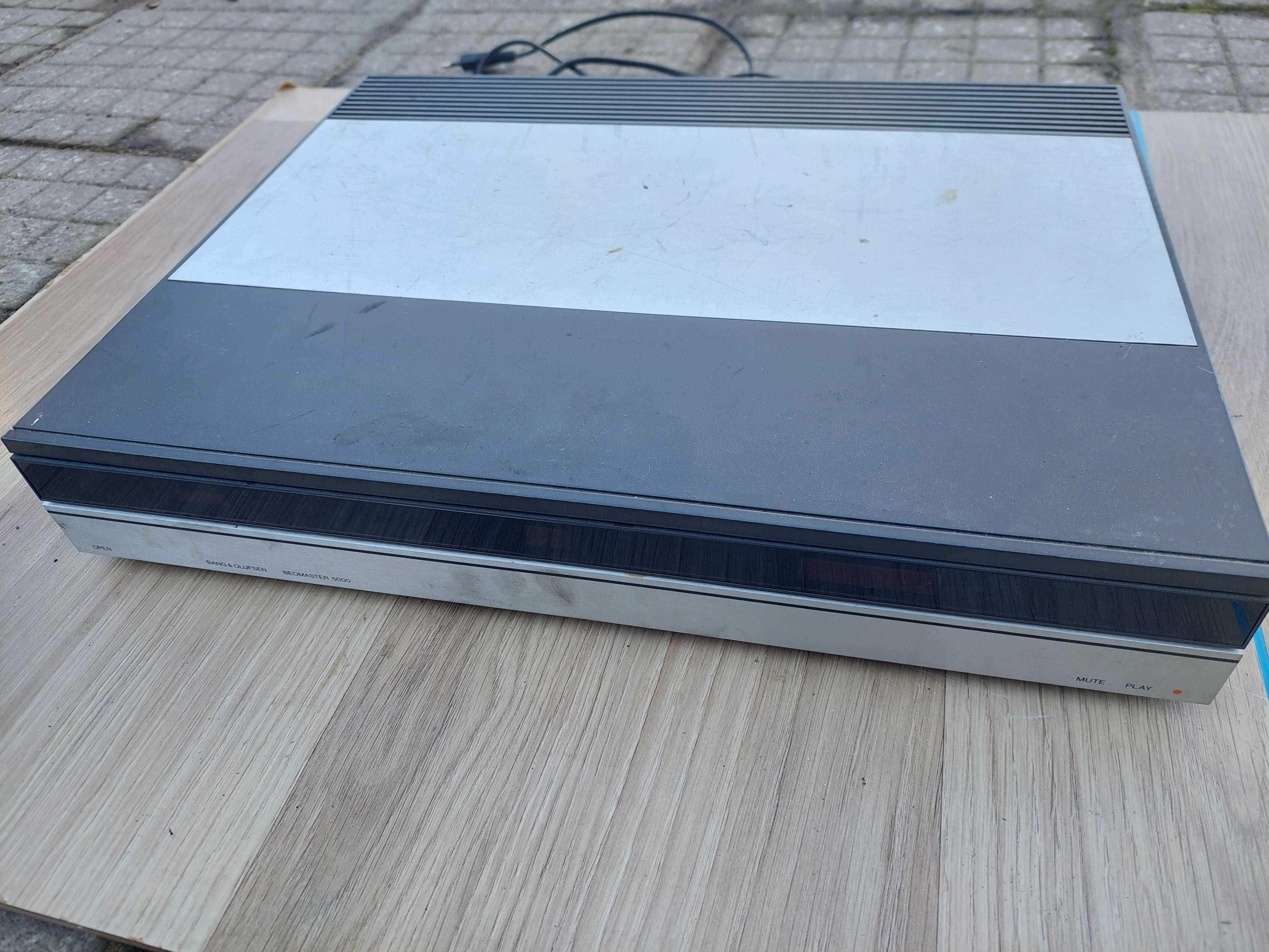 Усилвател BANG & OLUFSEN