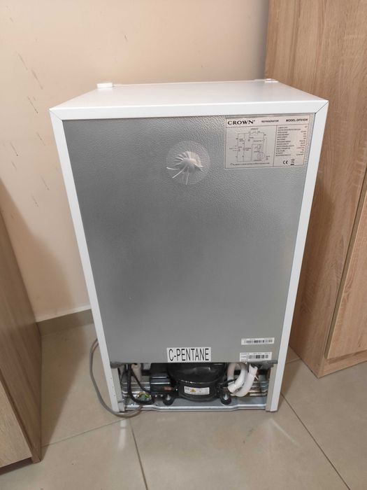 Хладилник Crown energy class E