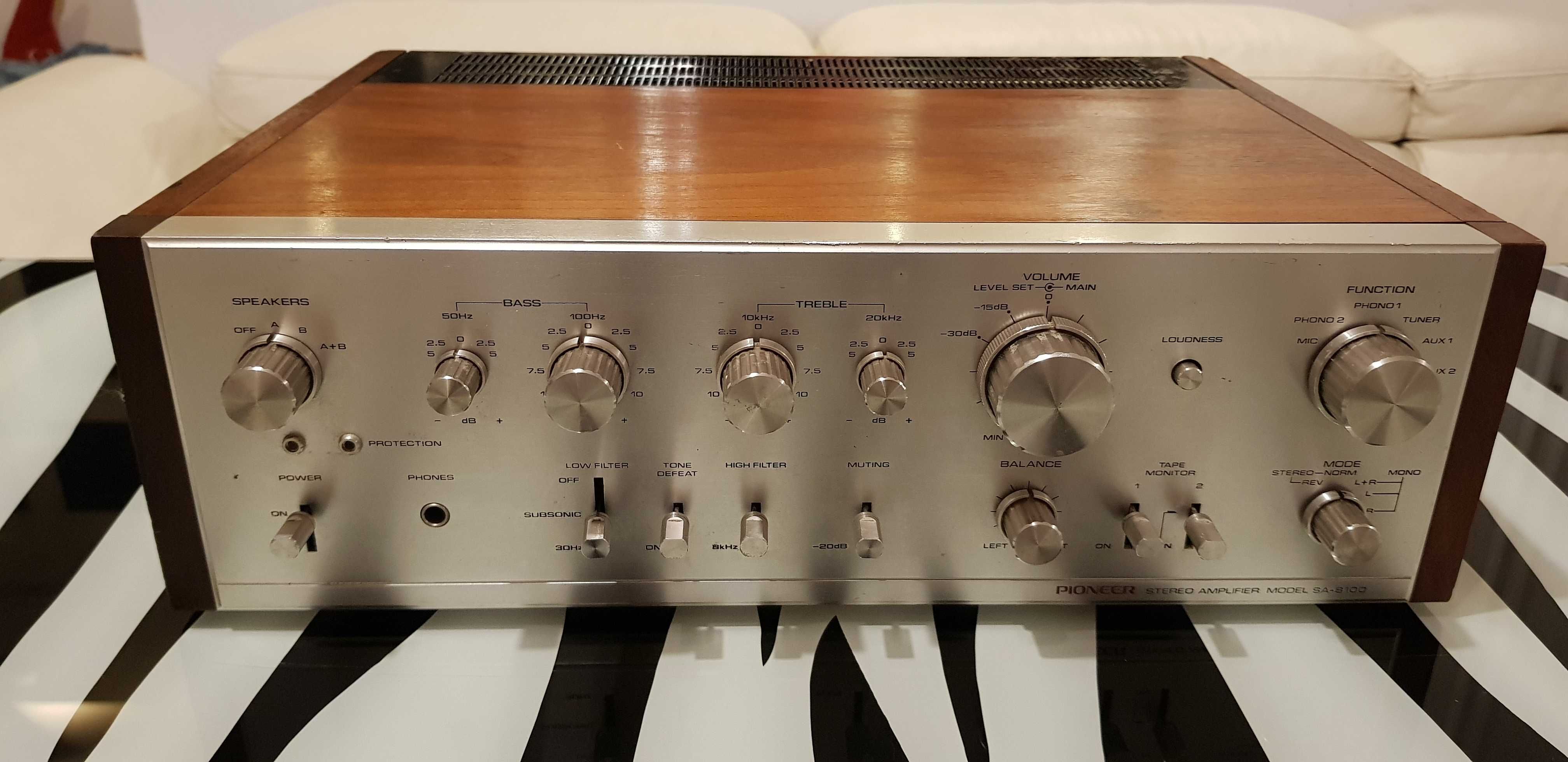 Pioneer SA 8100 muzica amplificator vintage "75 clasa A arta colectie