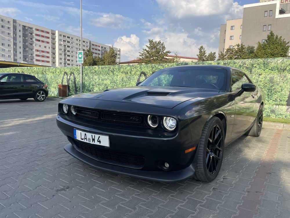 Dodge Challenger 6,4 SRT 8 Hemi,benzina/GPL