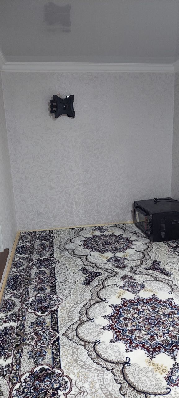 Продается квартира чилонзор район 23к.в 2/2/5