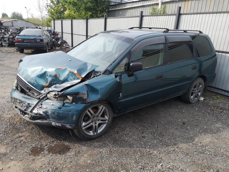 Продам хонду Одессей по запчастям