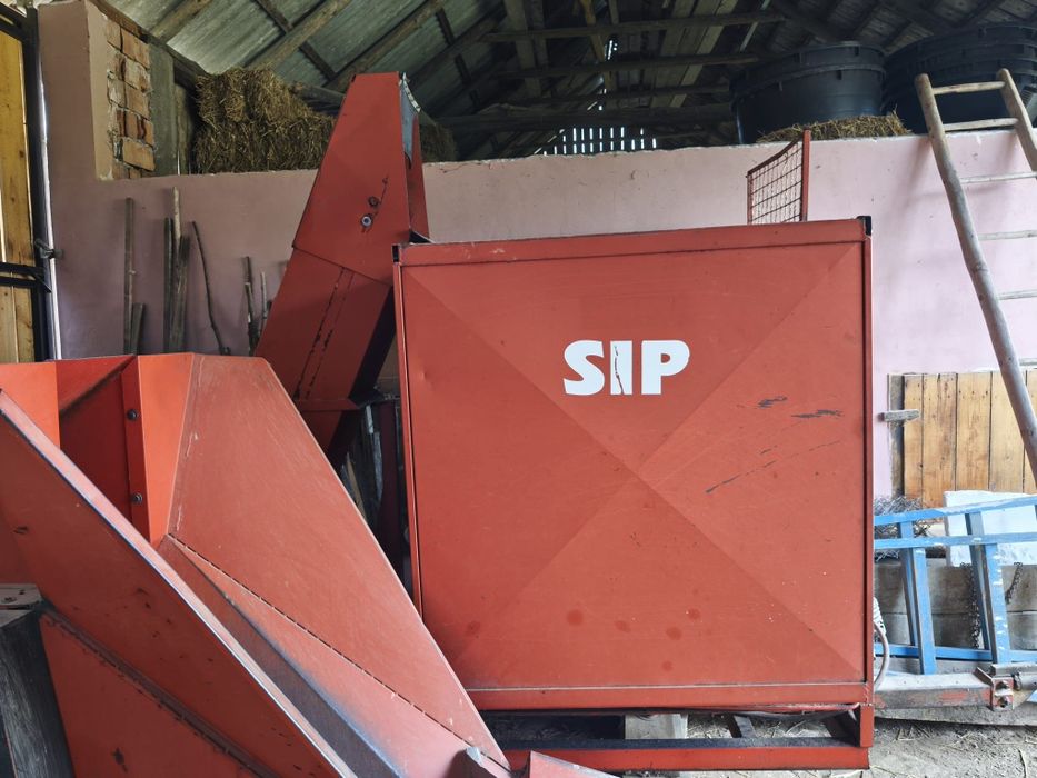 Culegător porumb SIP TORNADO35