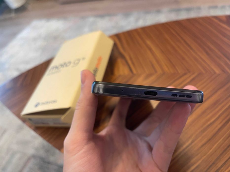 Motorola G15, 256GB, Nou, Desigilat, Garantie.