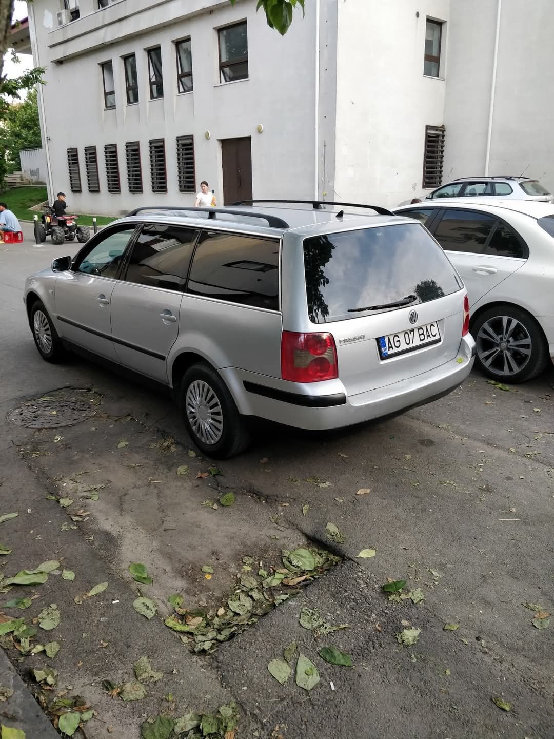 Vând sau schimb vw passat b5 1.9 diesel 2003.