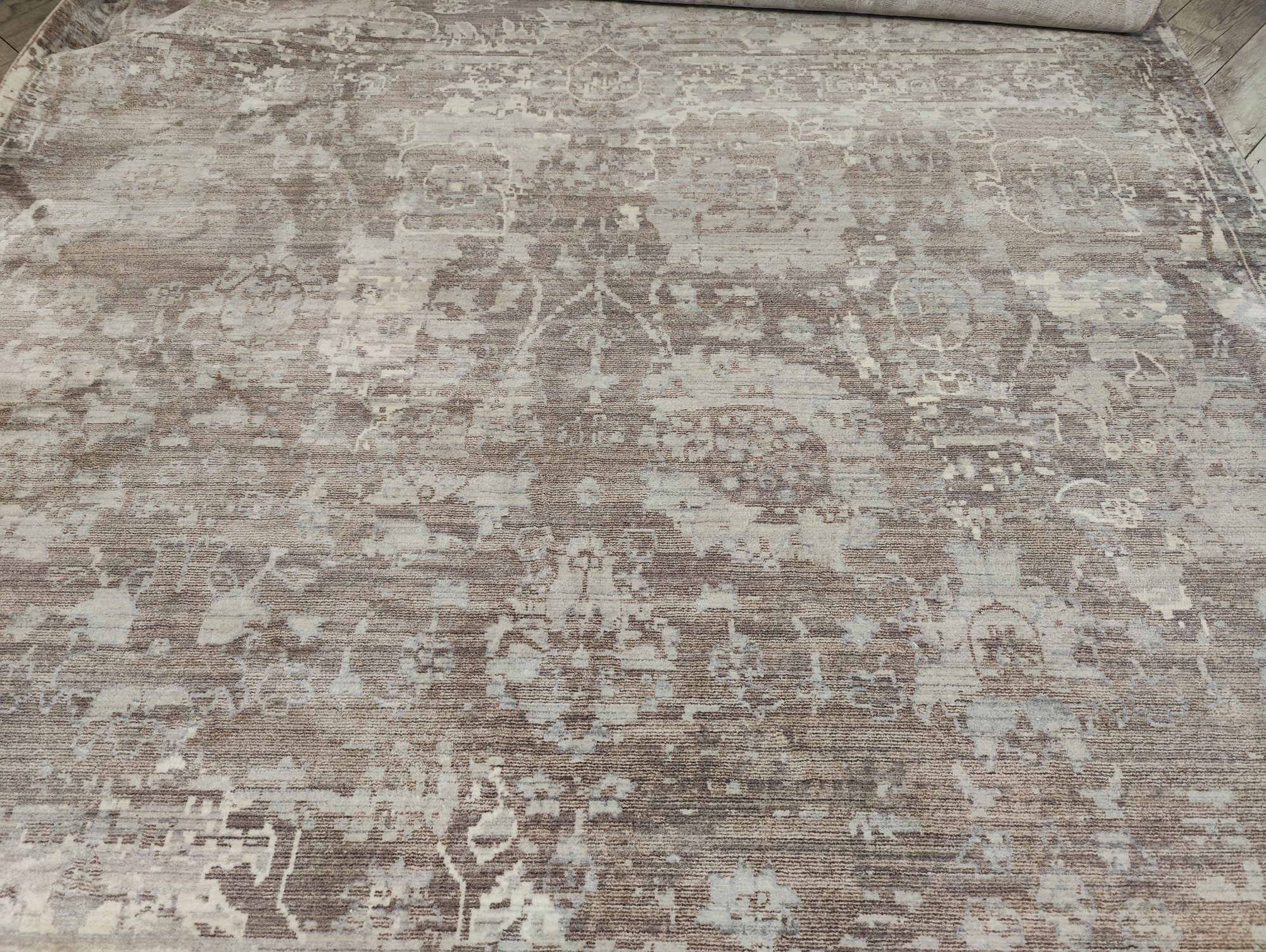 Milat Hali ковер 250x350 см, Sagrada P370A