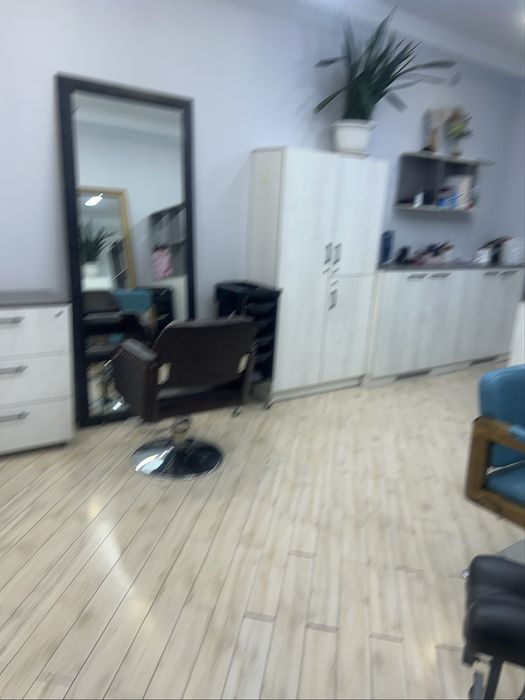 Сдается в аренду кресло парикмахера