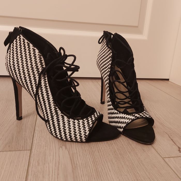 Pantofi Zara măsură 37