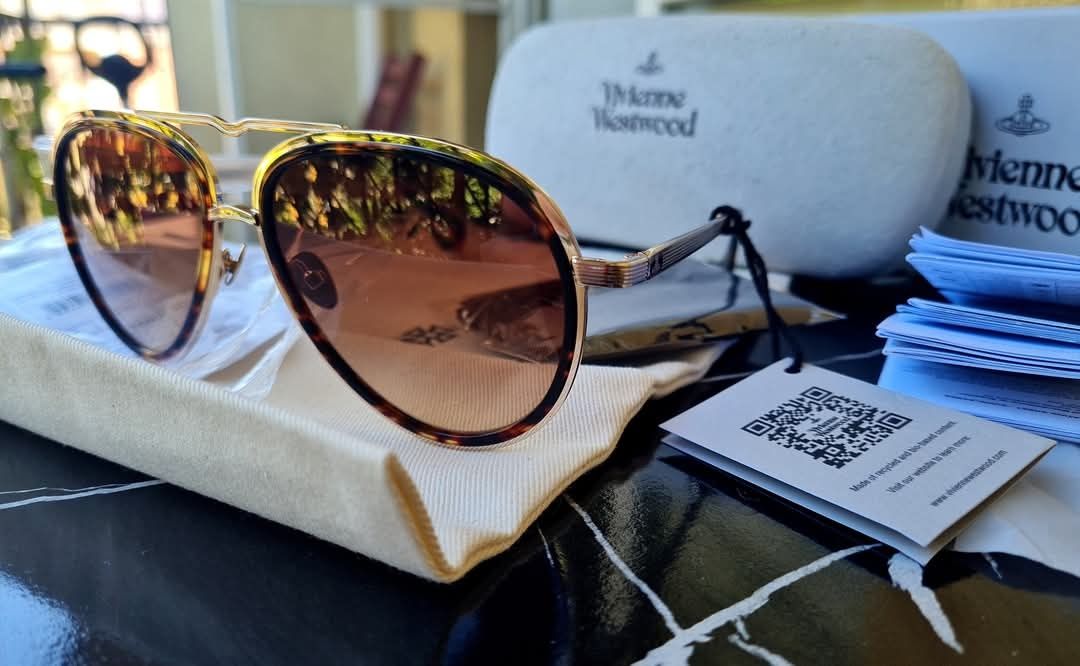 НОВИ Слънчеви Очила Vivienne Westwood