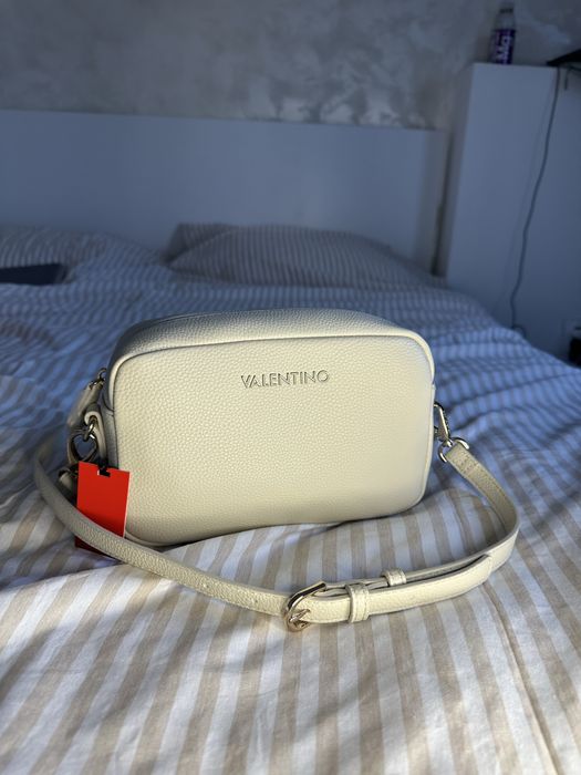 geanta originala valentino noua cu eticheta