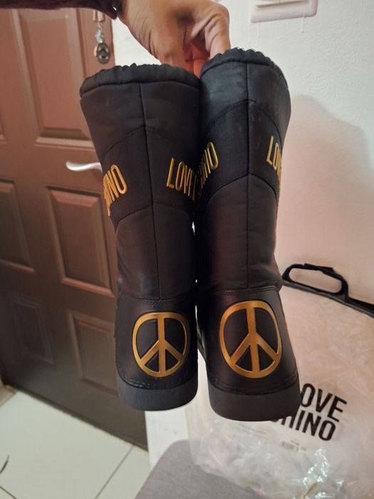 Cizme Love Moschino