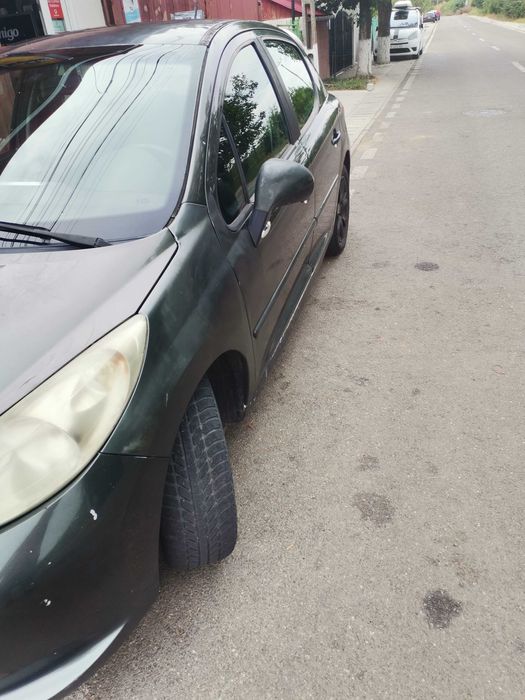 Vand Peugeot 207, 1. 6 hdi