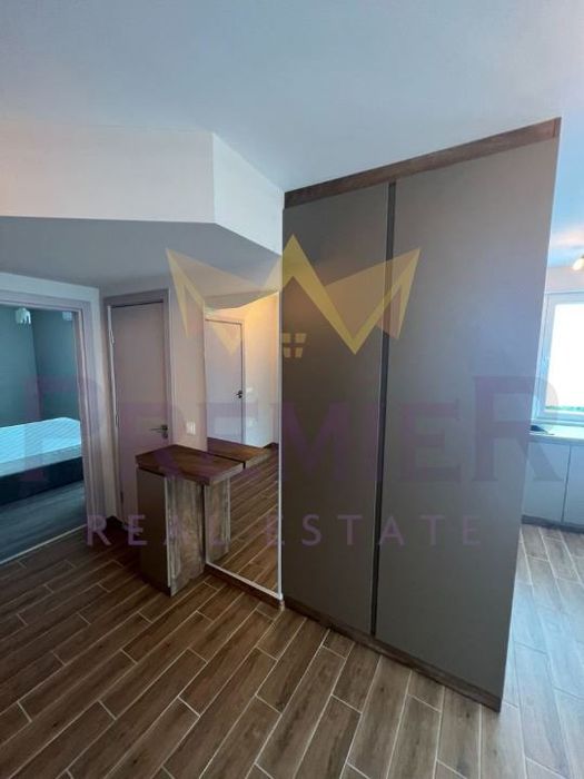 Дава се под наем Тристаен апартамент в Варна, Бриз - 115 кв.м за 1100 € - Снимка #7