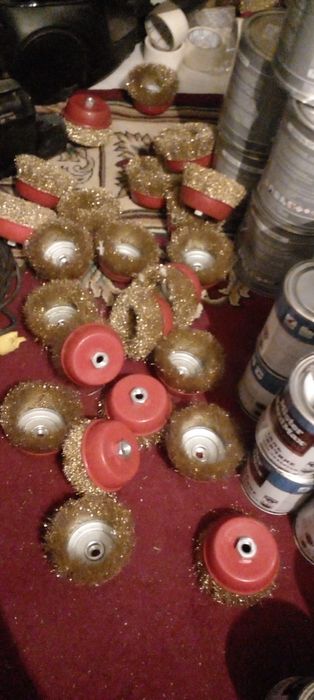 Продам щетки и кисточки