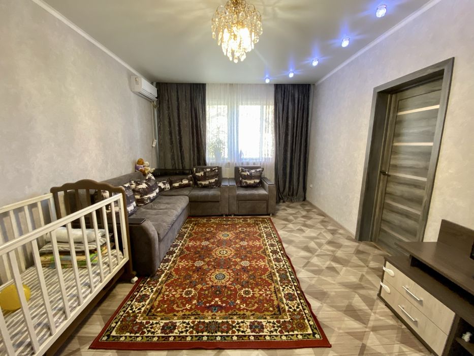 Продам просторную 2-ком квартиру на 2 этаже по ул Жакенова !