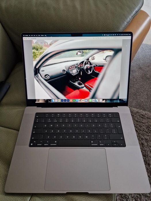 Apple MacBook Pro 16" M2 Pro 16GB RAM 1TB SSD Space Grey
