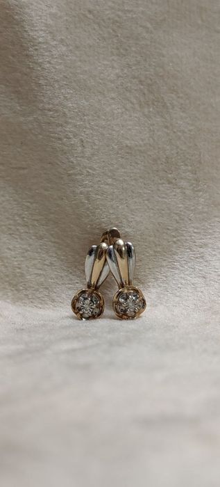 Серьги золотые с бриллиантом ЖанТаС ломбард Астана