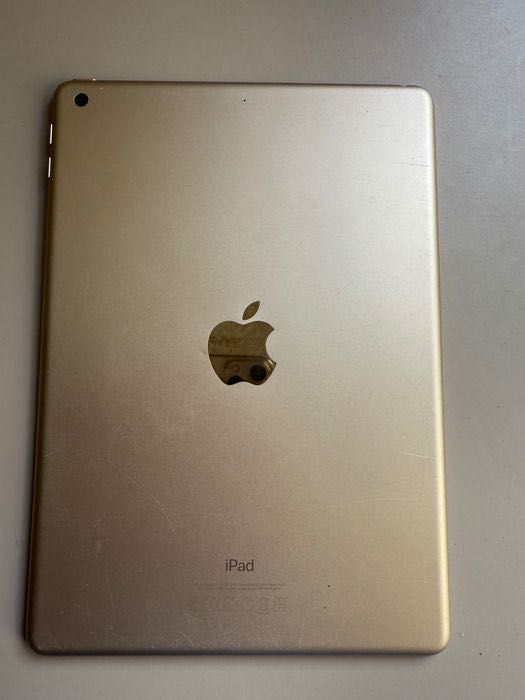 iPad 5 generatia 5 tableta Apple iOS 16