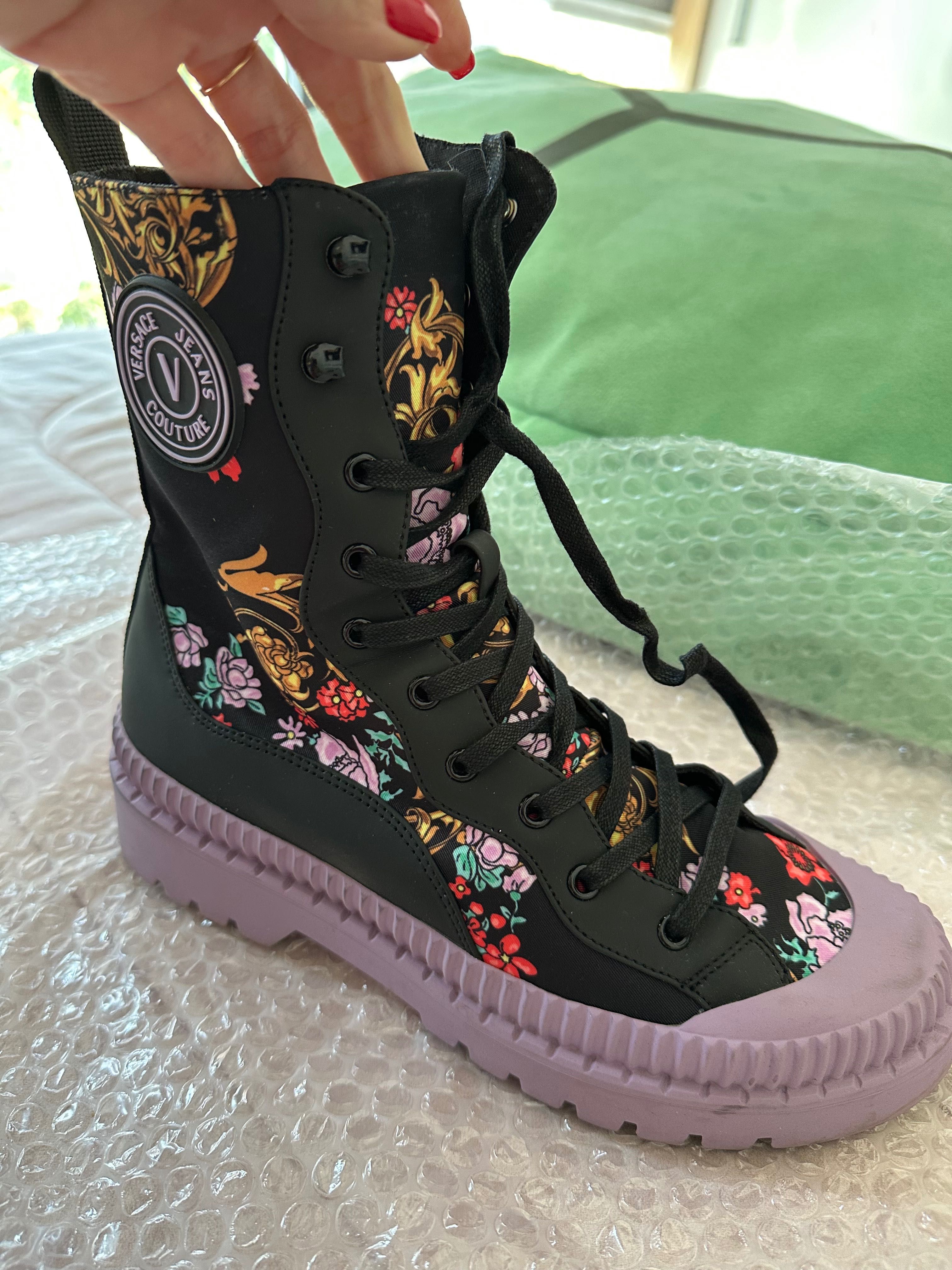 Кецове Versace оригинални