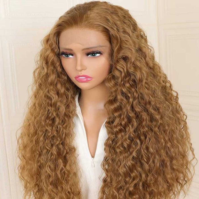 Дълга къдрава медено руса синтетична перука с дантела 13*4*1