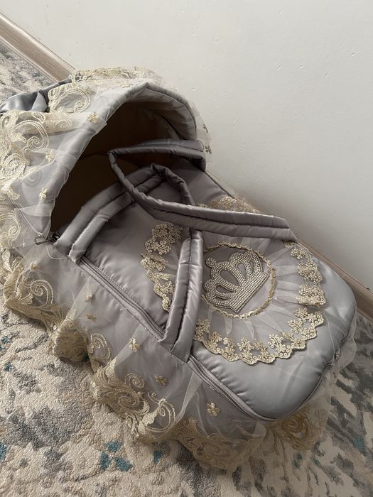 Люлька конверт в отличном состоянии.