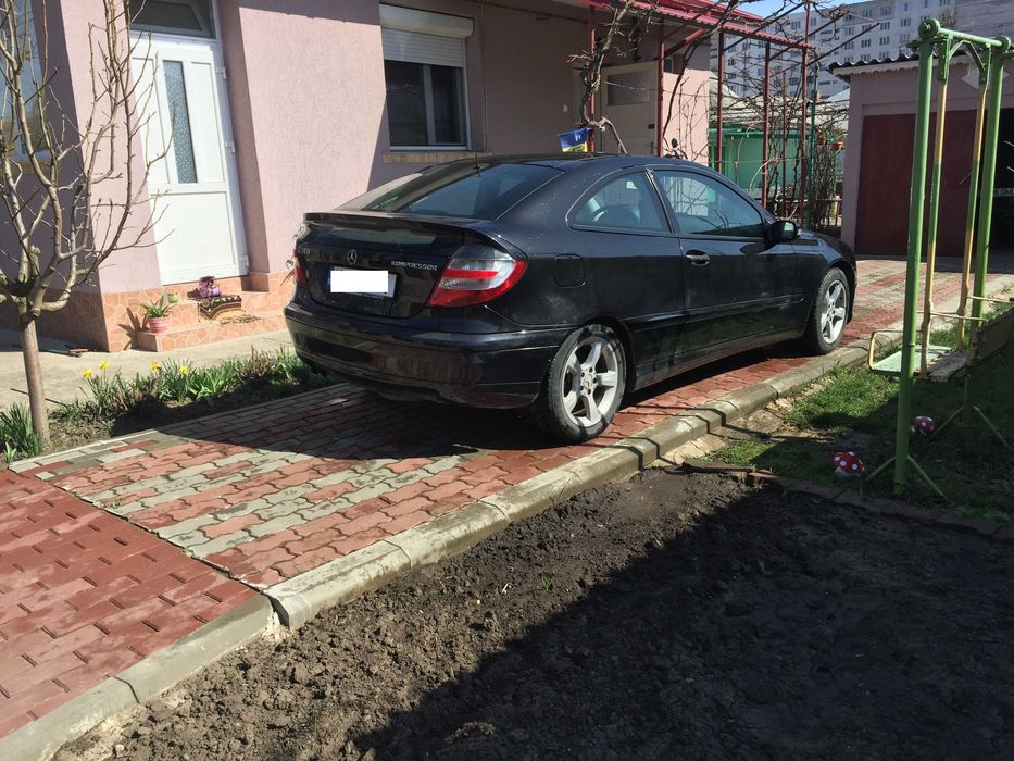 Mercedes-Benz C 180 W203 K Sport Coupé - 2005 Kompressor