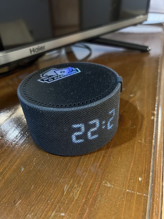 Продам Станцию Алиса мини с часами