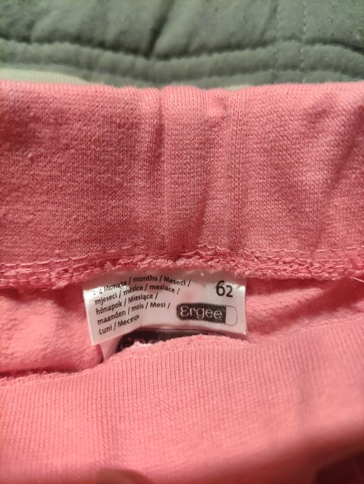 Комплект 2 броя Панталонки и блузки за бебе 0 3 месеца 62см