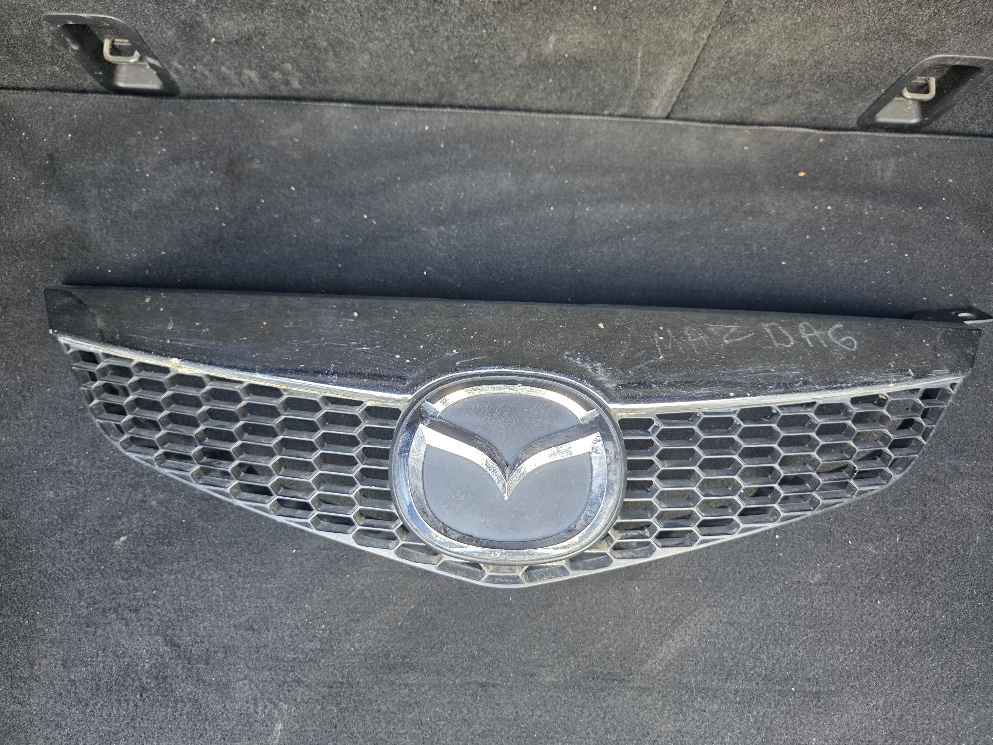 Mazda / Мазда 6 Решетка МК1