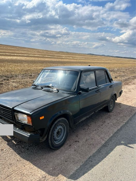 Продам на запчасти всё работает кроме тормазов