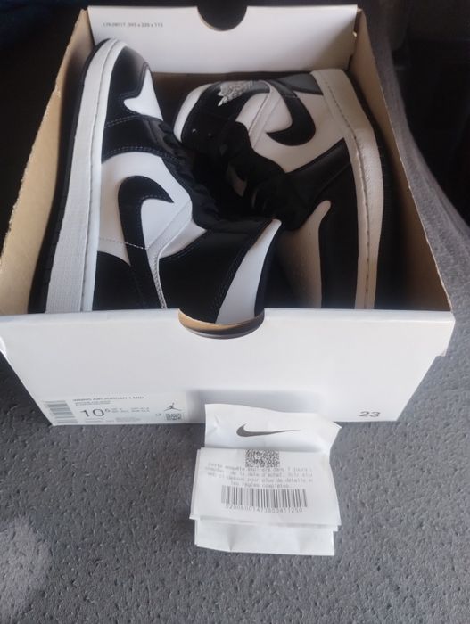 Nike Air Jordan 1 mid